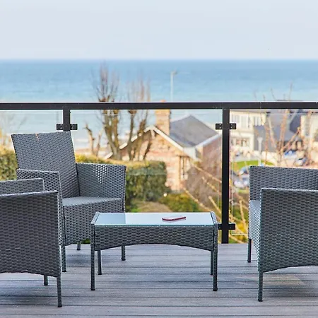 Gabrielle Face A La 빌라