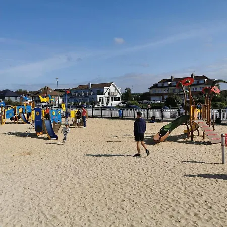 Gabrielle Face A La * Hautot-sur-Mer